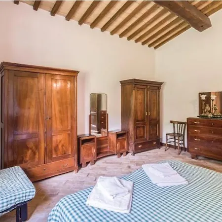Cai'gatti, Con Piscina E Campo Da Tennis Vakantiehuis *